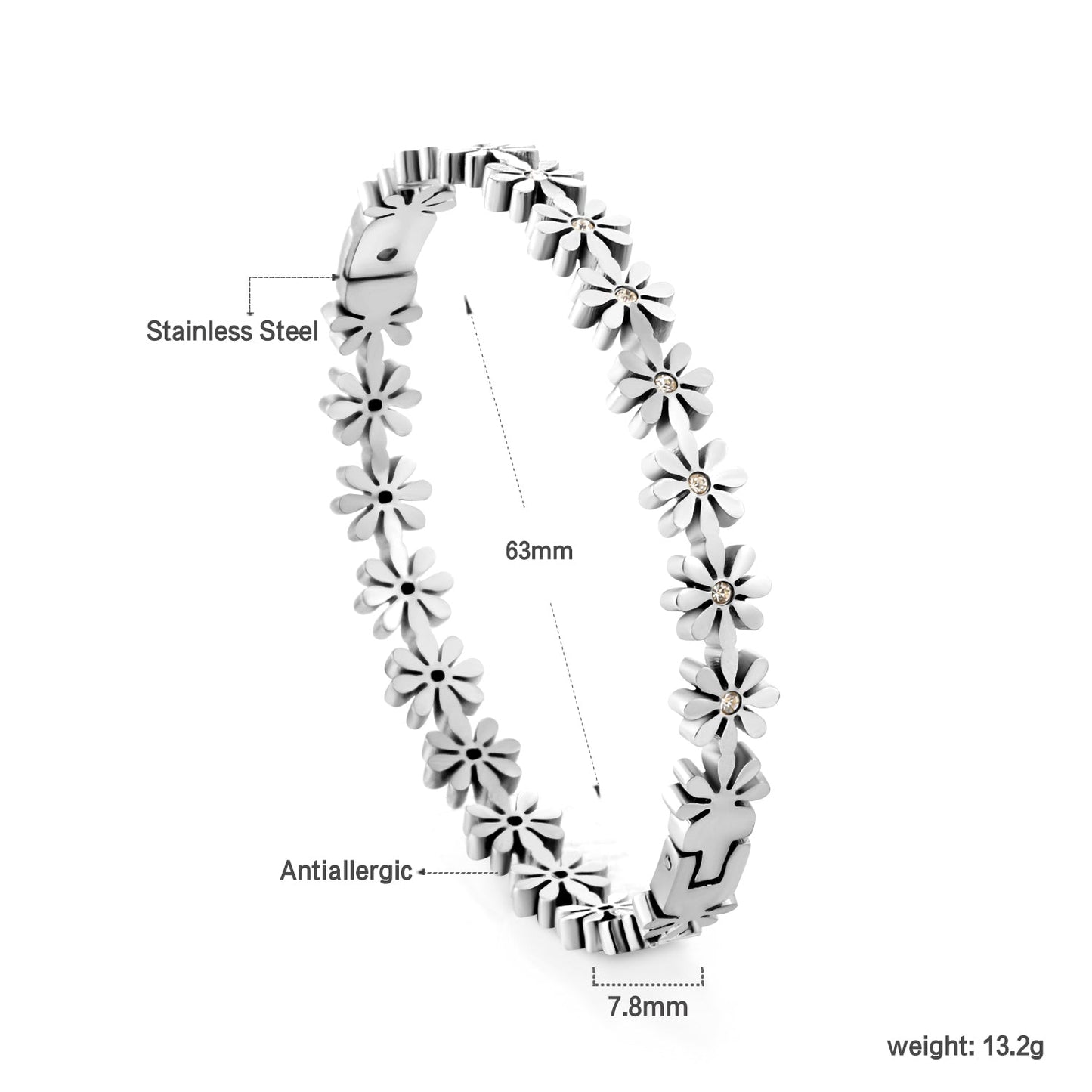 Bracelet made from a combination of tiny flowers asonjewelry