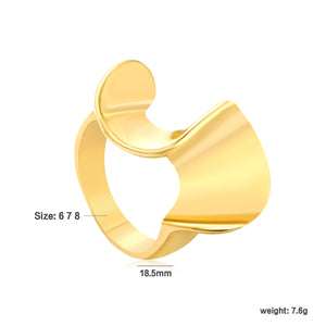 18.5mm Gold Ring with Polished 3D Twisted Spiral Design