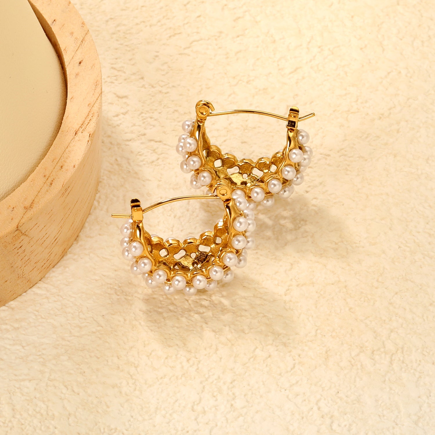 23x19mm Basket-Shaped Imitation Pearl Ear Hook, Gold asonjewelry