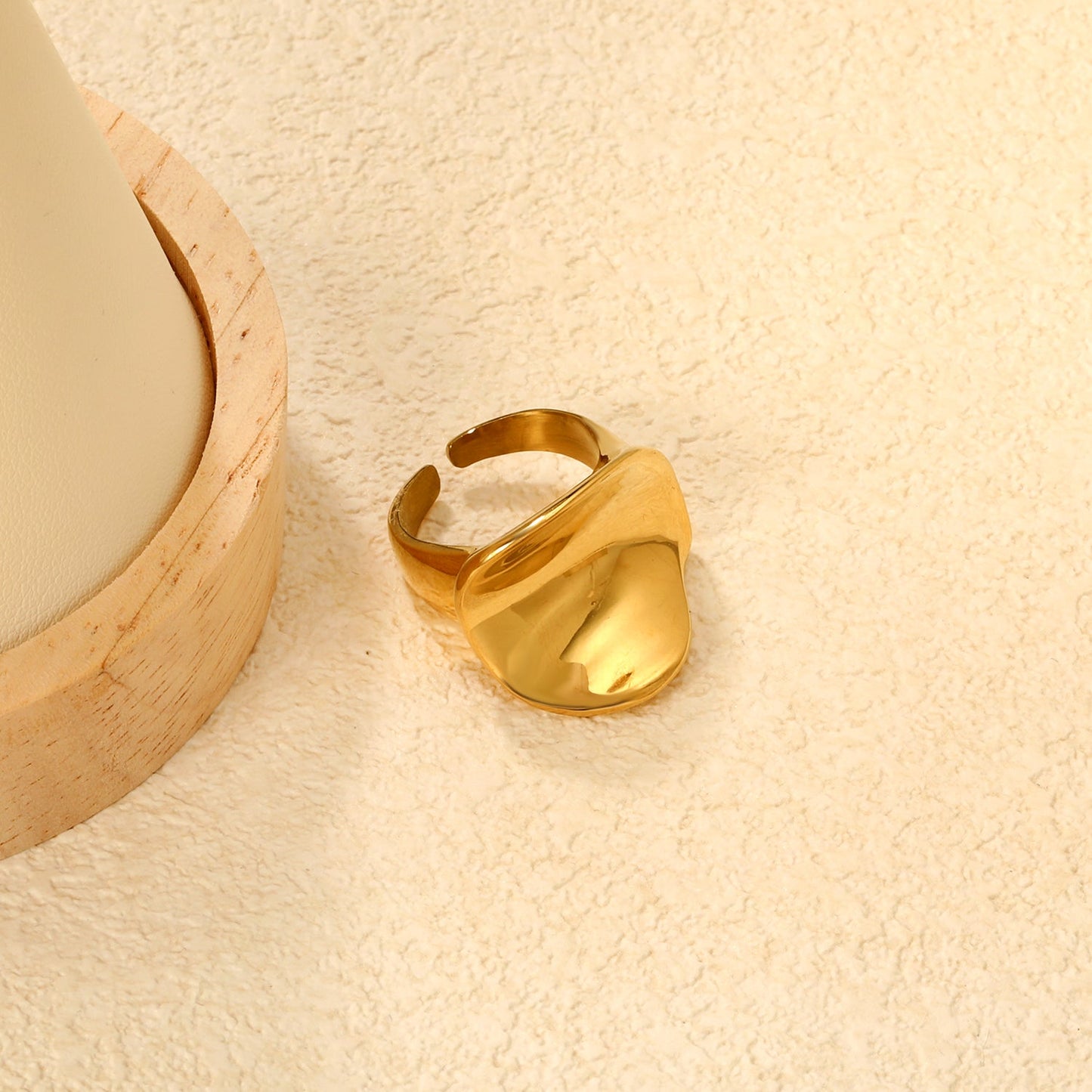 19mm Gold Open Ring with Polished Wave Design asonjewelry