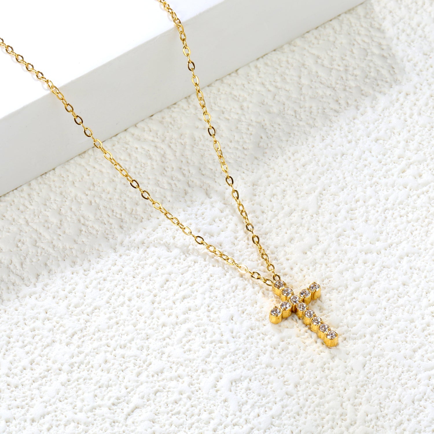 10x16.8mm cross CNC white zirconia pendant 0.3 cross chain 40+5cm+6mm round pendant necklace gold asonjewelry