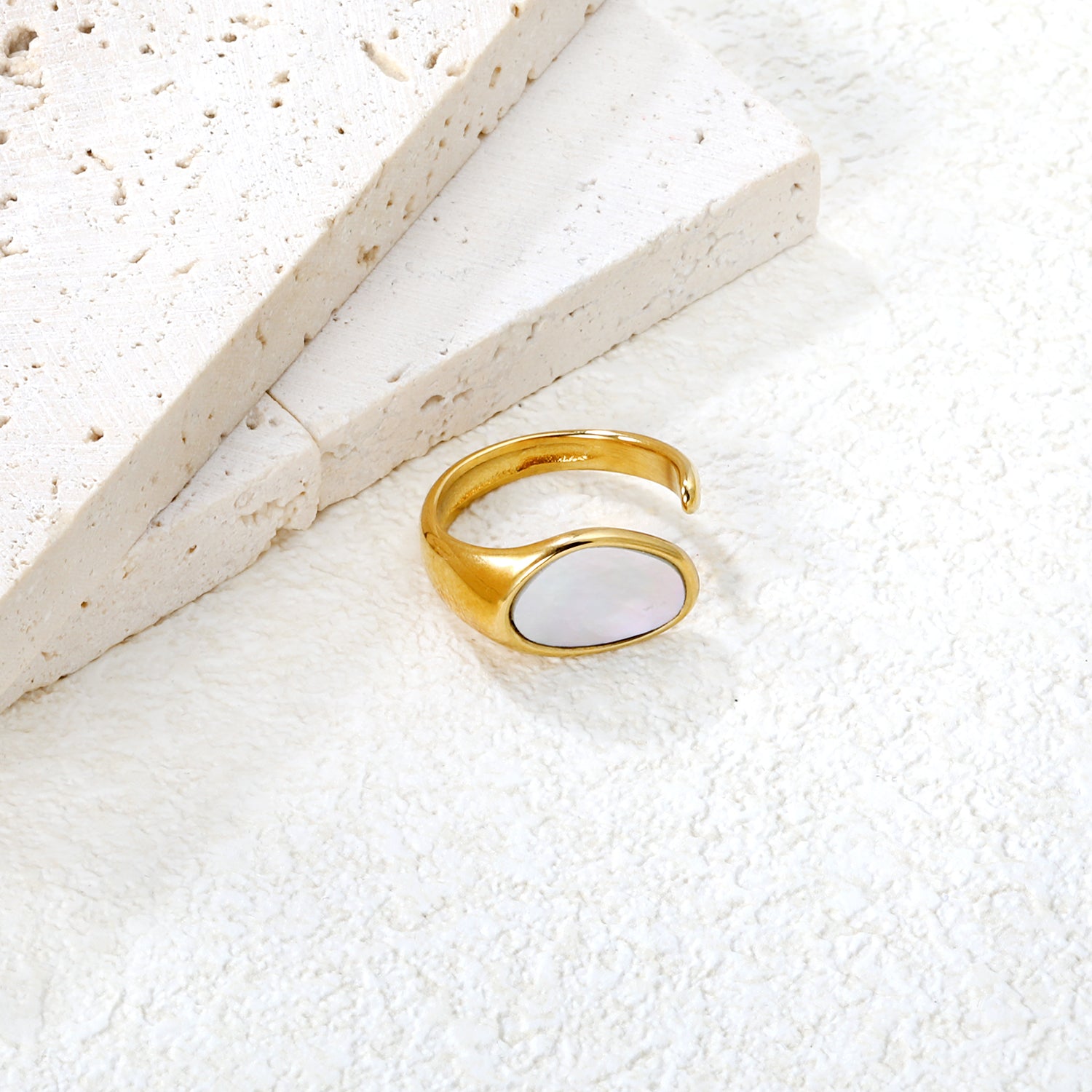 11.5mm Gold Open Ring with Geometric Real Mother - of - Pearl Inlay asonjewelry