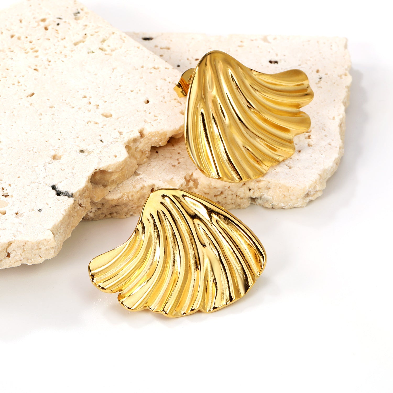 31.2*24.7mm threaded winged stud earrings asonjewelry