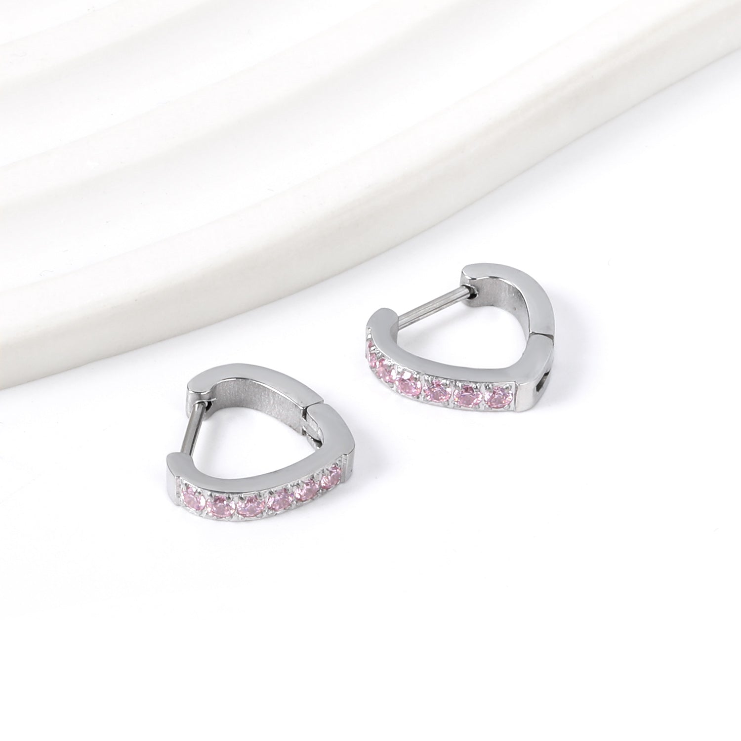 Heart Shaped Circle with White & Pink Diamonds Ear Clips 2.8*14.*12.8mm asonjewelry