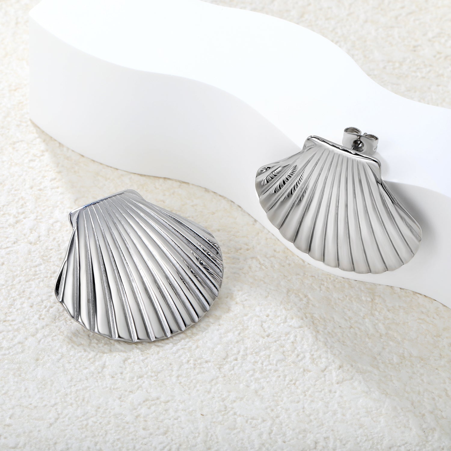 32.4*29.2mm Shell Stud Earrings Steel Gray/Two-Tone/Gold asonjewelry