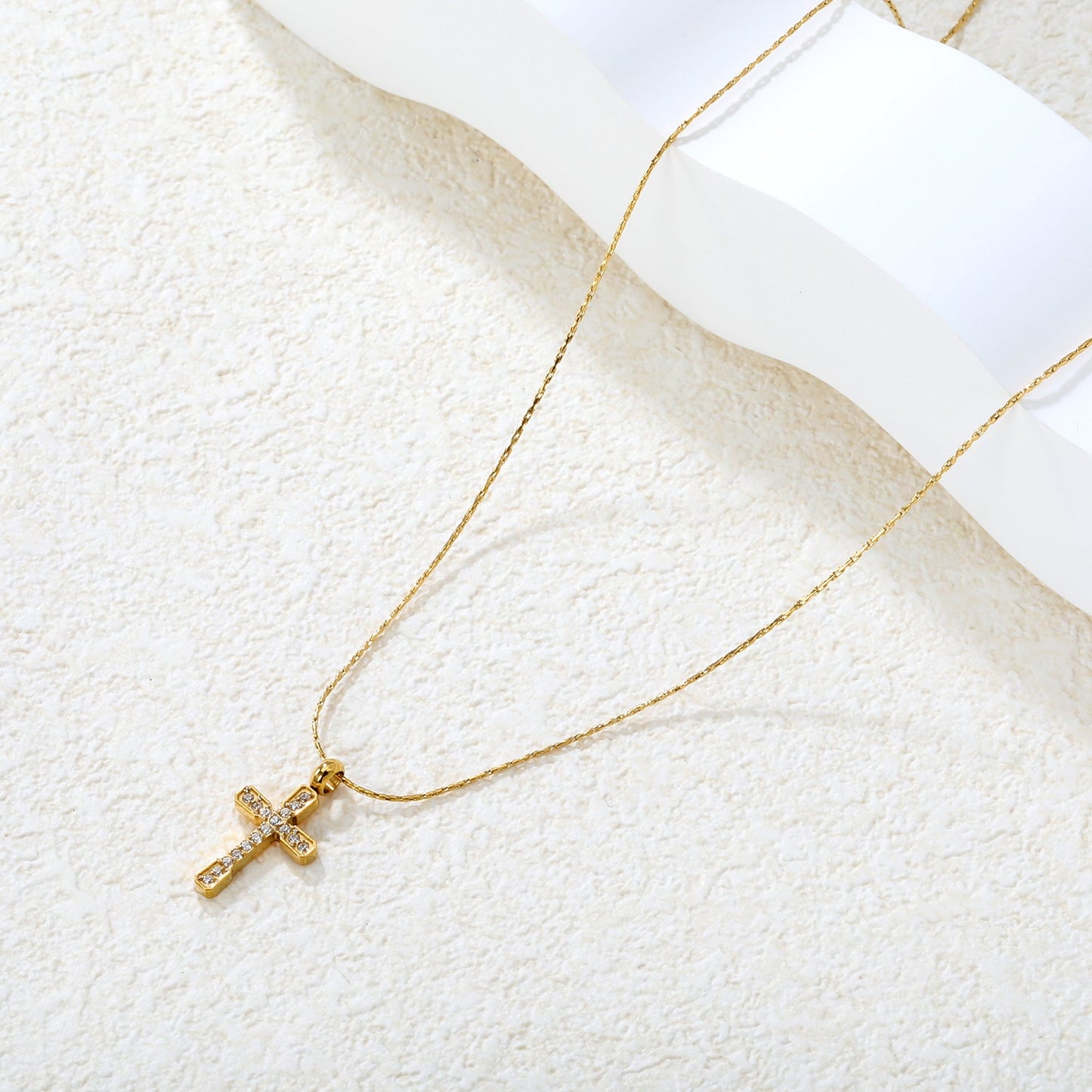 9.7*15mm CNC White Zircon Cross 0.3 Cross Hammer Round 40+5cm+6mm Round Tag Necklace Gold asonjewelry