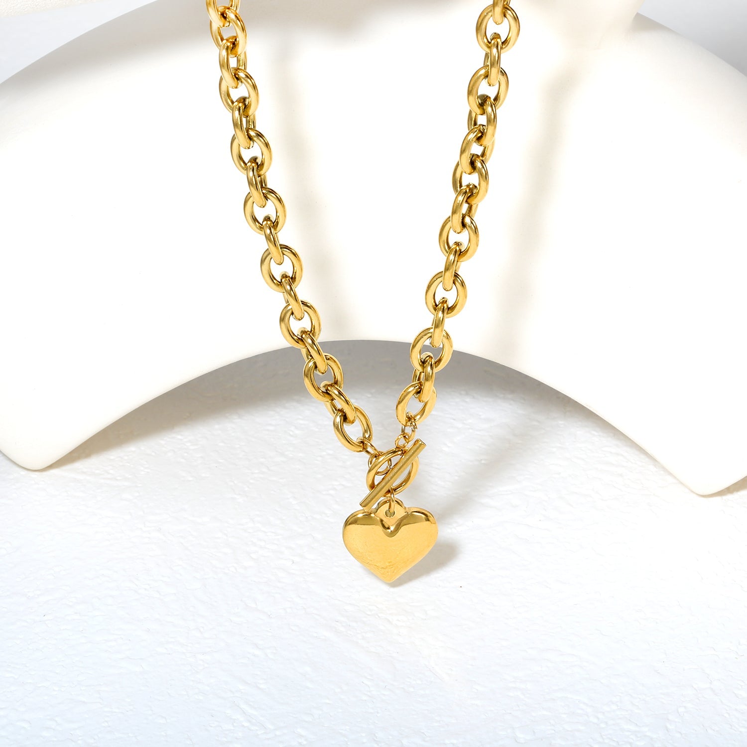 OT Oversized Chain Heart Pendant Necklace, Gold asonjewelry