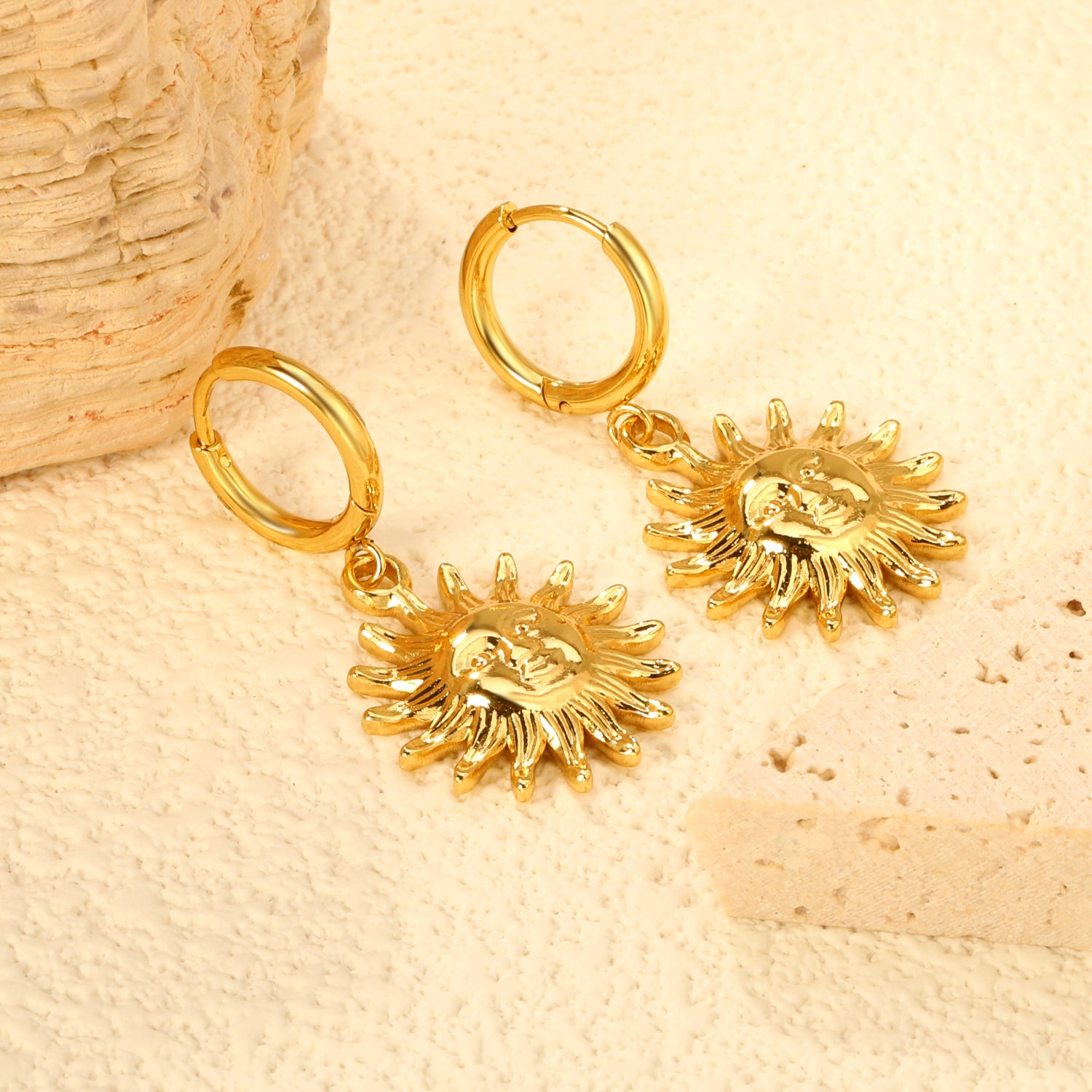 2.0*Inside 10mm earrings + diameter 19mm sun pendant earrings Gold color asonjewelry