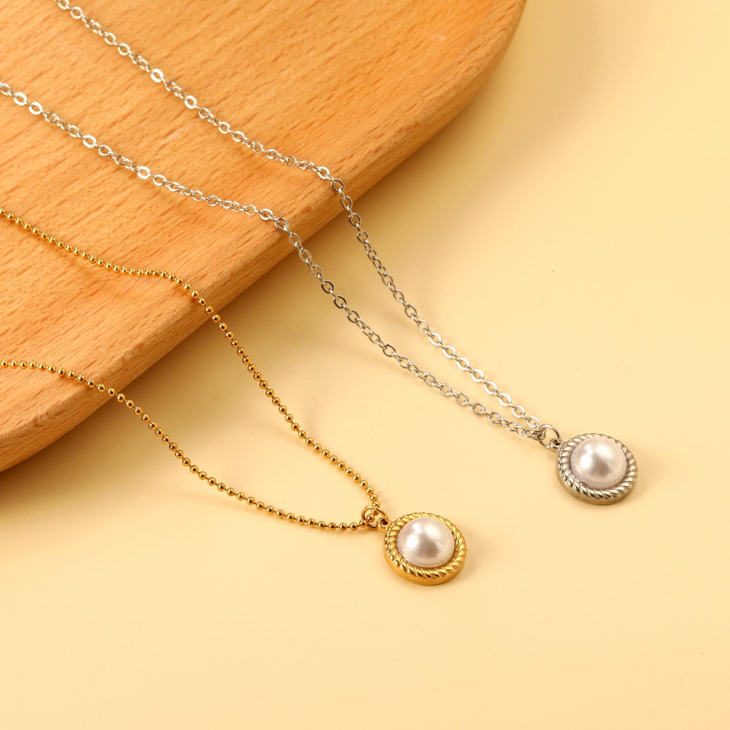 Round twisted edge with half white pearl 11.6mm pendant necklace 45+5cm asonjewelry
