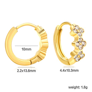 4.4 x 10.3mm three flower-shaped imitation white Czech diamonds, ear hooks 2.2 x inner diameter 10mm, earrings in gold