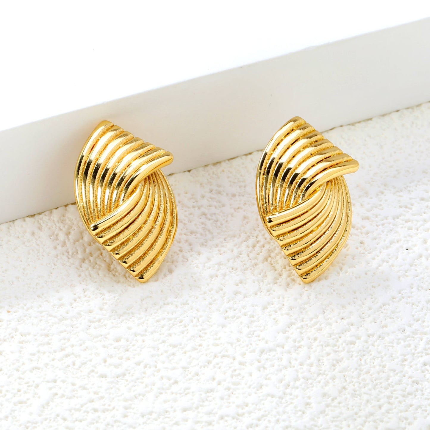 17*25.7mm Double Piece Curved Earrings Gold color asonjewelry