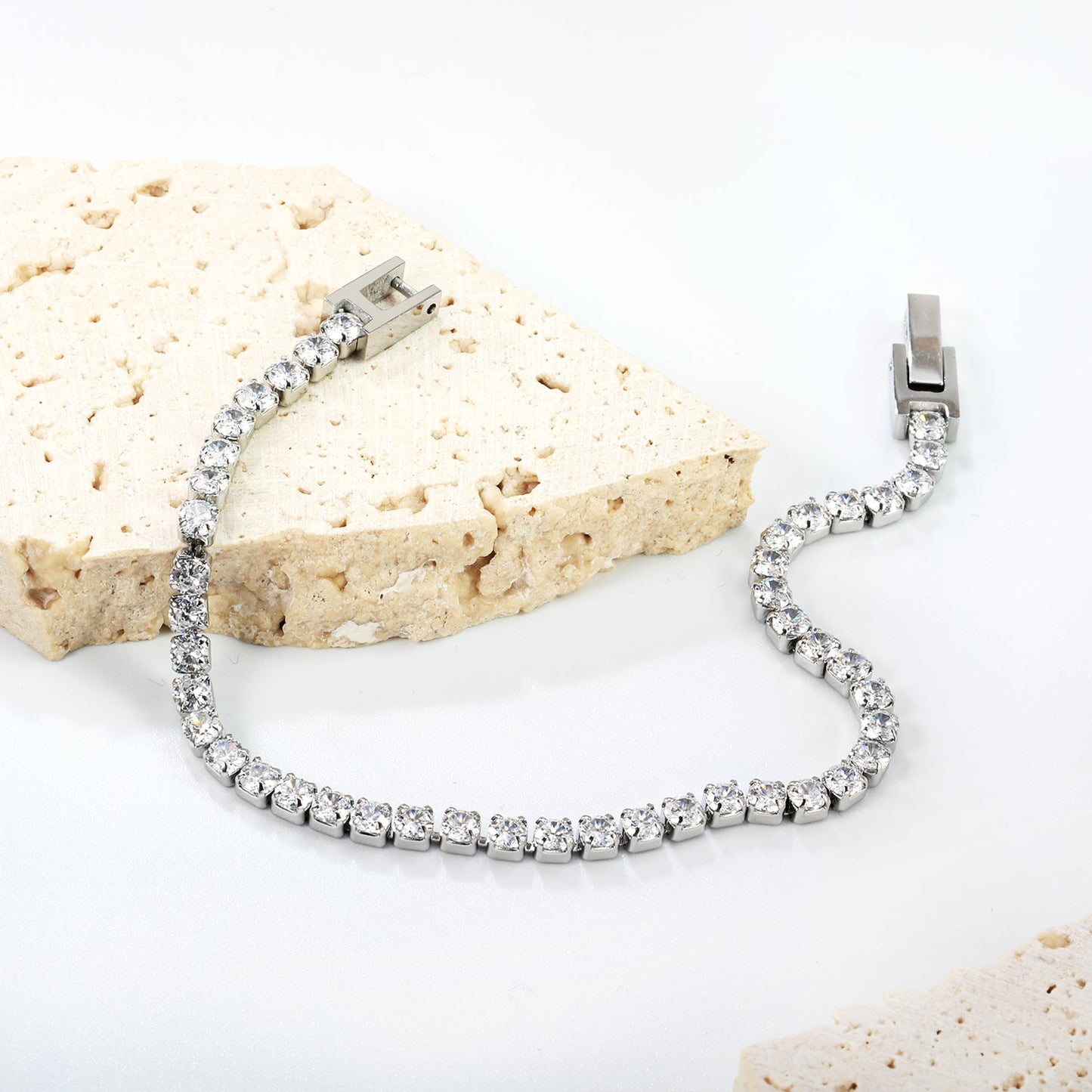 2mm/3mm Round White/Black Crystal Zirconia 17cm Clasp Bracelet Steel/Golden asonjewelry