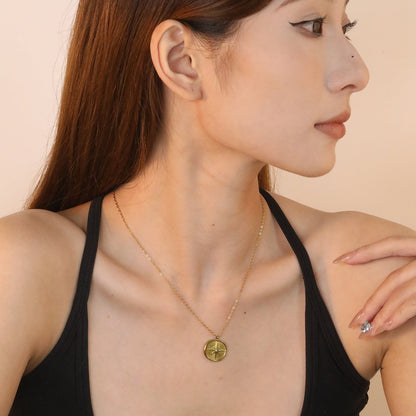 Diamond-set pentagram cast-craft necklace, gold asonjewelry