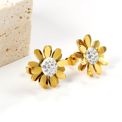 Daisy with White Clay White Diamond Earrings 14.8*14.8mm Gold Color asonjewelry
