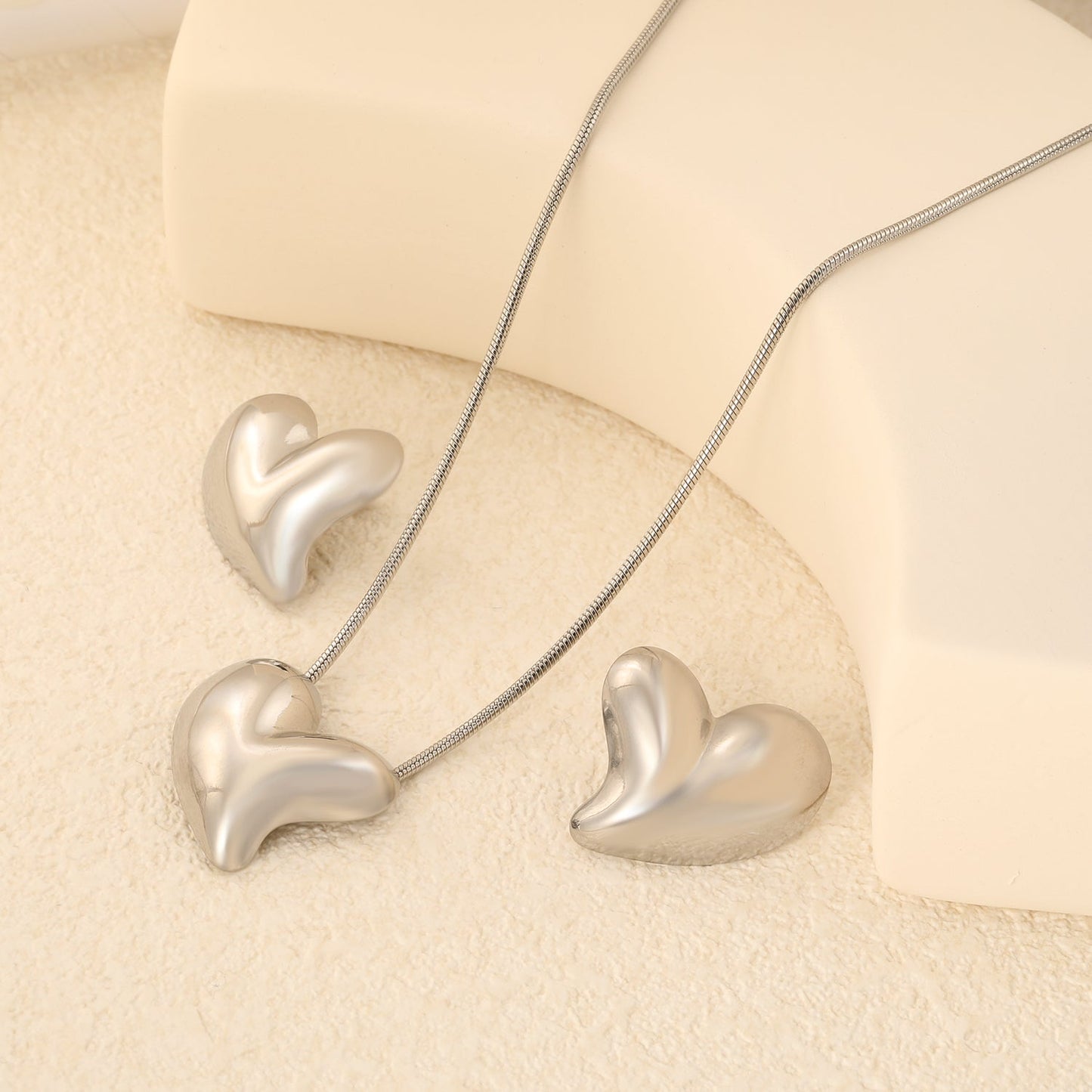 Love Set Steel/Gold/Mixed Earrings: 27*27.3mm Pendant: 27*27.3mm 1.6 Round Snake Chain 43+5cm+6mm Round Tail Tag asonjewelry