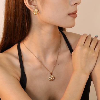 Stud Earrings + 0.4mm Side-Clip Pearl Chain 40+5cm + Round Tag in Gold asonjewelry