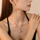 Stud Earrings + 0.4mm Side-Clip Pearl Chain 40+5cm + Round Tag in Gold