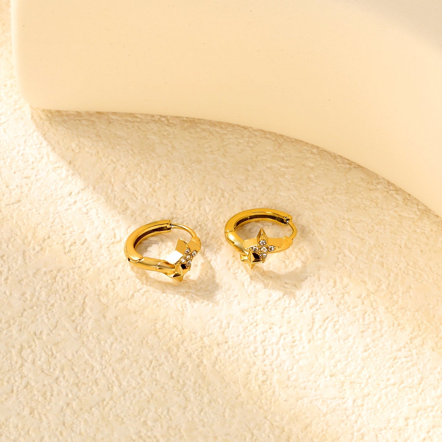 8 x 7.5mm four-pointed star imitation white Czech diamonds, earring posts 2.2 x inner diameter 10mm, gold-colored earrings asonjewelry