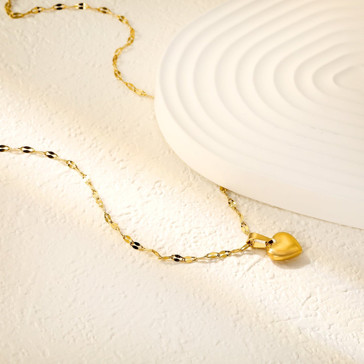 10.6x11mm 3D heart pendant lip chain 40+5cm necklace, gold asonjewelry