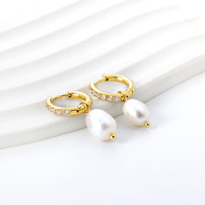 2.5x14mm circle with 6 white diamonds + oval white pearl stud earrings 8.3*13mm gold color