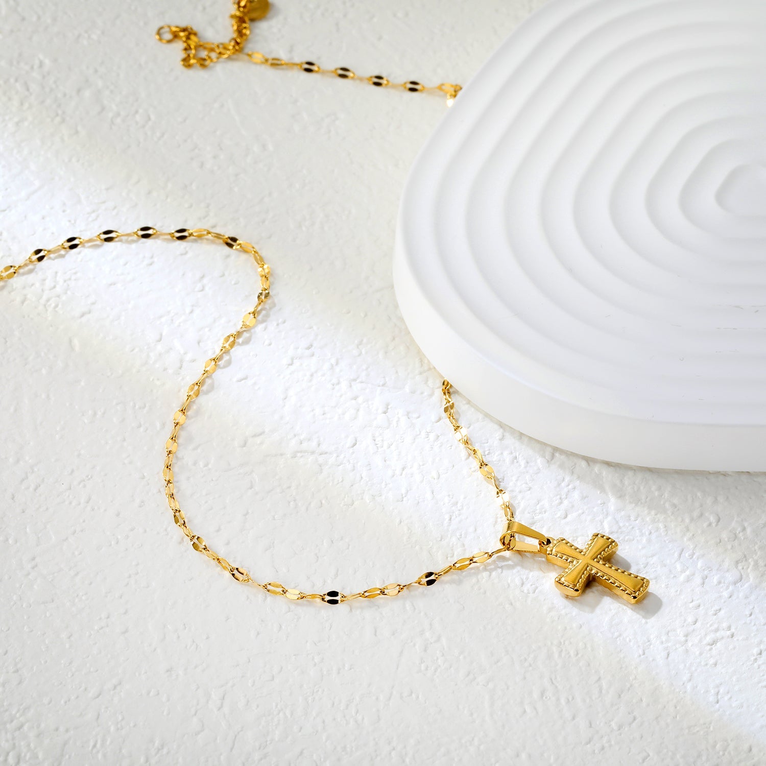 12.8x18.8mm cross pendant, 40cm lip chain + 5cm + 6mm round-shaped pendant, necklace, gold color asonjewelry