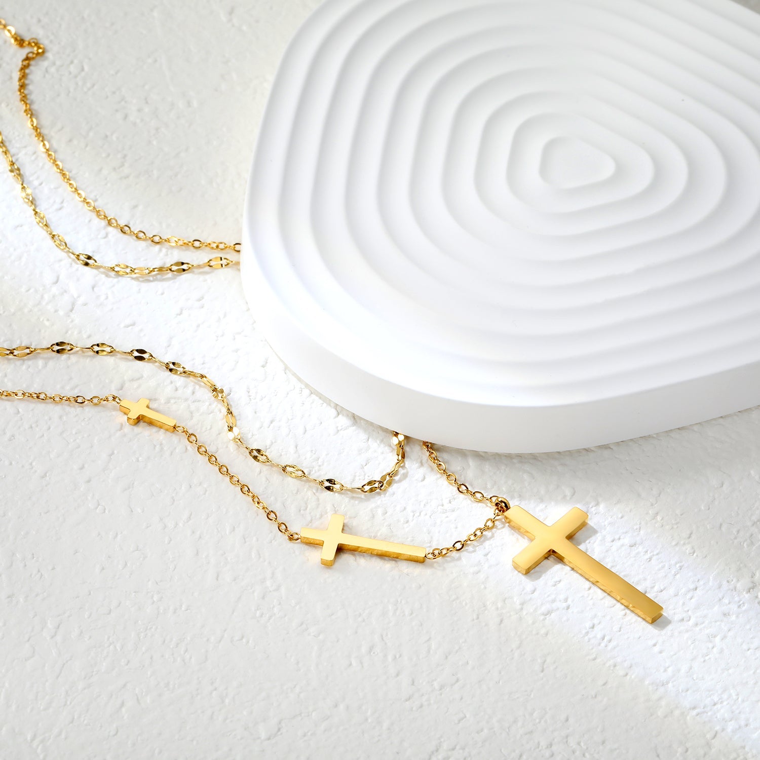 15 x 31.3mm + 10 x 19.4mm + 4.9 x 10mm Cross Pendant Lip Chain 40 + Cross Chain 45 + 5cm Double Chain Necklace, Gold asonjewelry