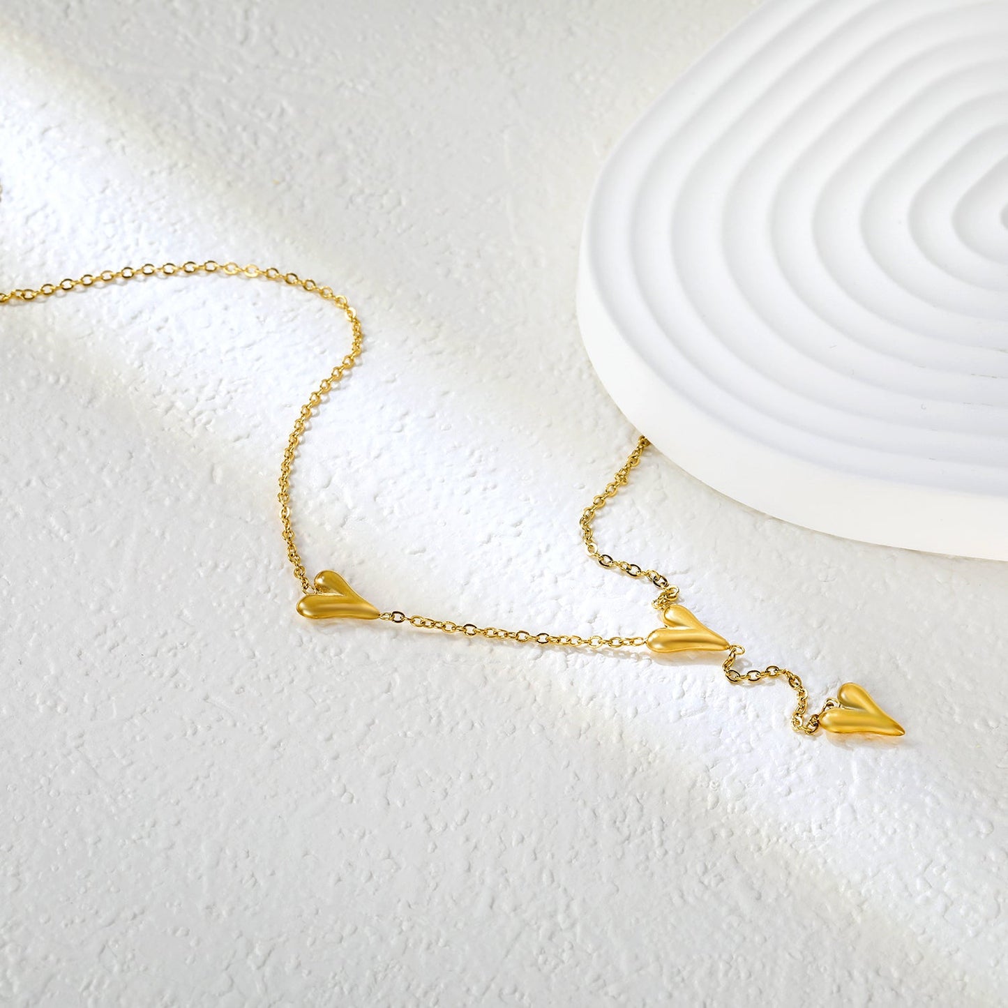 Wholesale 8 x 10.2mm 3 heart-shaped accessories 40+5cm+6mm round pendant necklace, gold asonjewelry