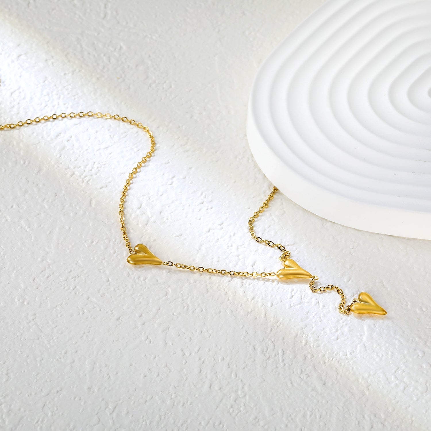 Wholesale 8 x 10.2mm 3 heart-shaped accessories 40+5cm+6mm round pendant necklace, gold asonjewelry