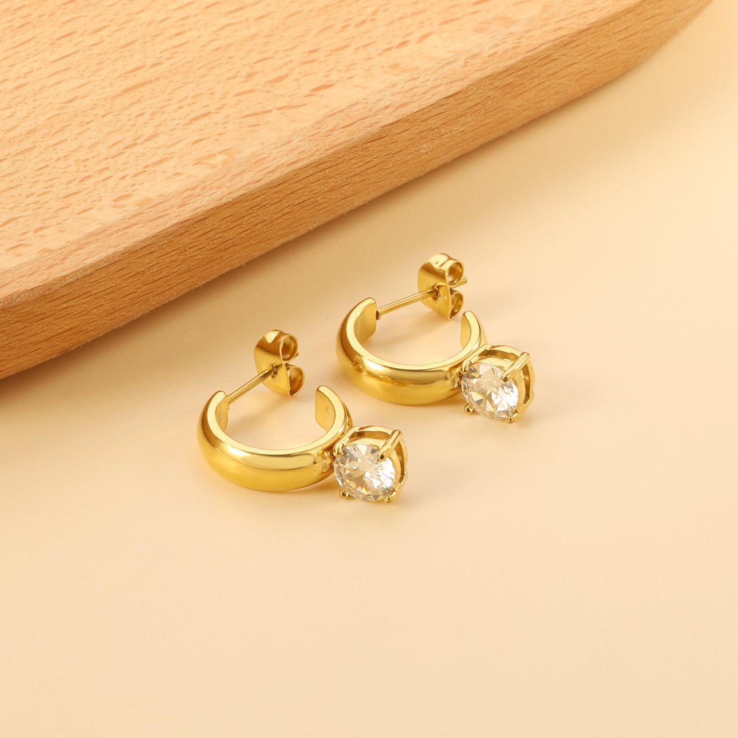 4.3*15mm C-shaped hoop with four scratches round white&black&purple&pink&green diamond stud earrings 6.2mm asonjewelry