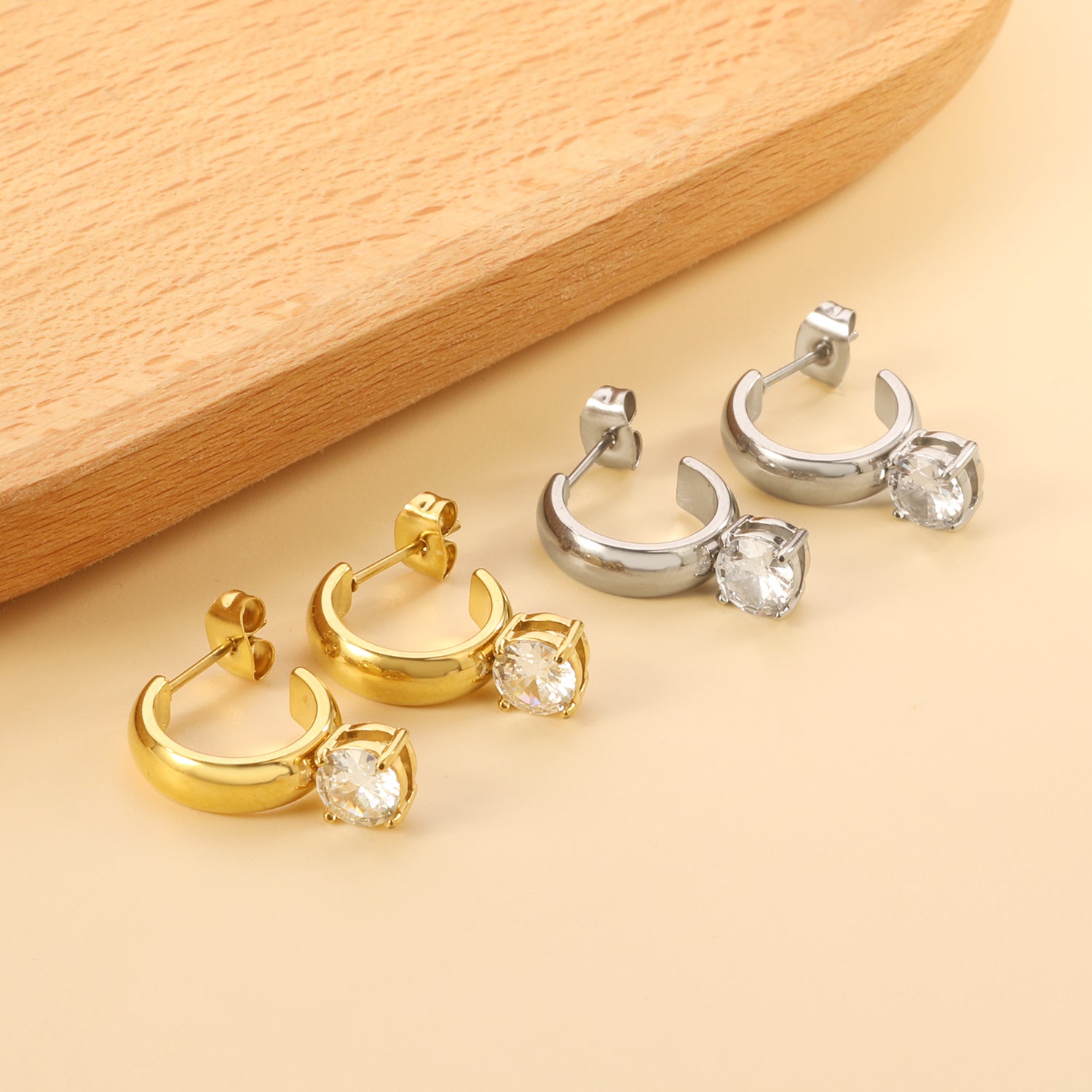 4.3*15mm C-shaped hoop with four scratches round white&black&purple&pink&green diamond stud earrings 6.2mm asonjewelry