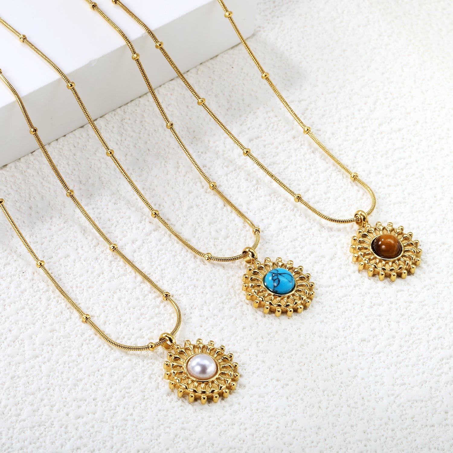 15.3mm round grain face with imitation white pearl/blue turquoise/tiger eye pendant 0.9+2mm round snake bead necklace 40+5cm+6mm round plaque necklace gold color asonjewelry