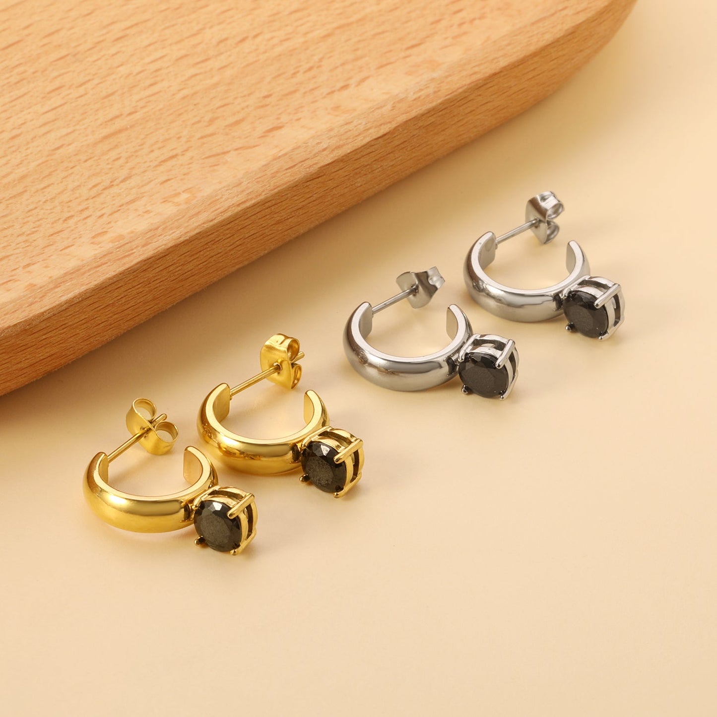 4.3*15mm C-shaped hoop with four scratches round white&black&purple&pink&green diamond stud earrings 6.2mm asonjewelry