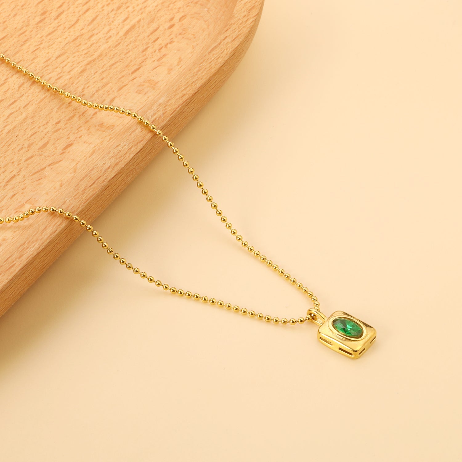Rectangle with oval green diamond pendant 8*9.5mm Necklace 41+5cm Gold color asonjewelry