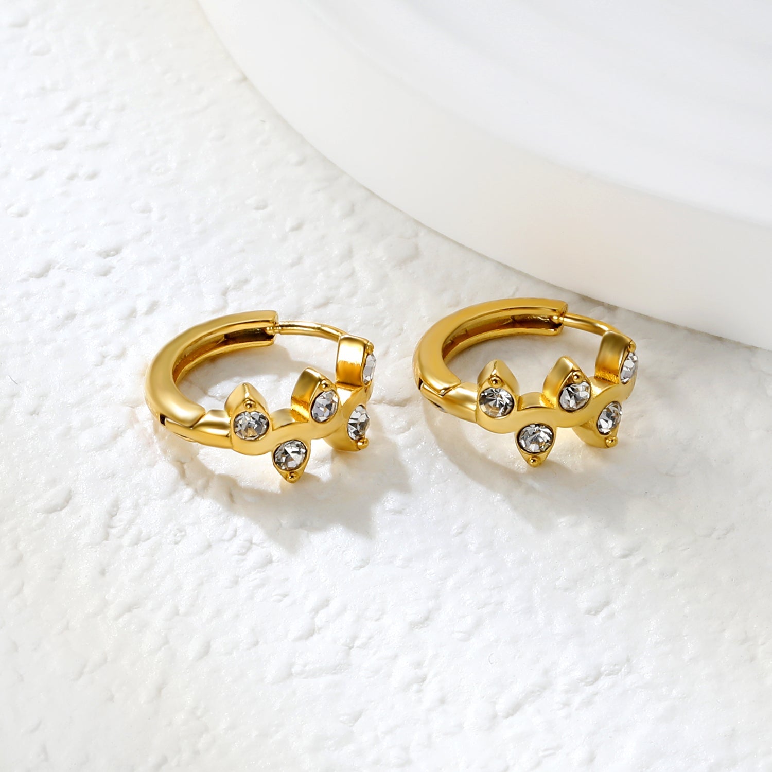 6.8 x 10.6mm vine-shaped white Czech crystal stud earrings with 2.2mm post and 10mm inner diameter, gold-plated asonjewelry