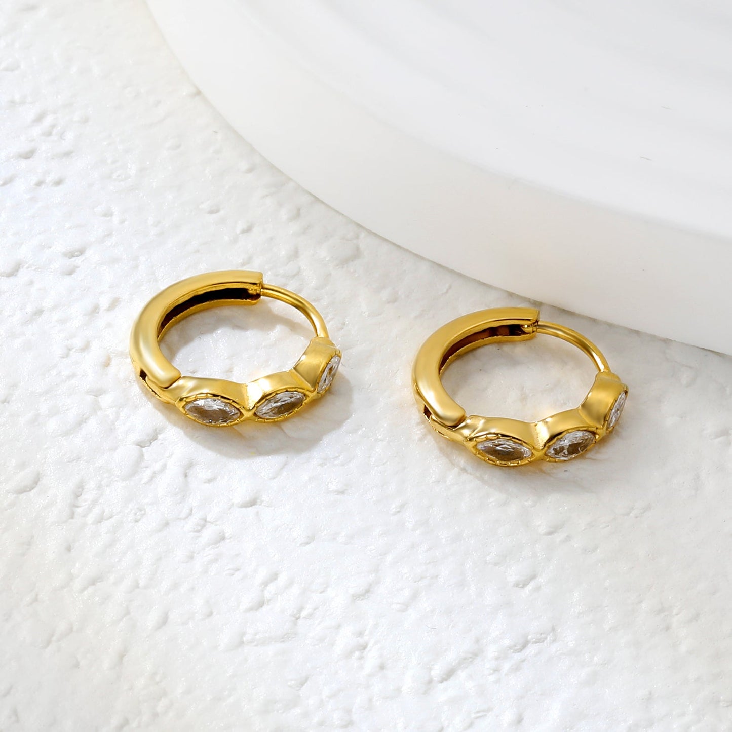 2.9 x 12mm three oval-shaped white zirconia earrings with 2.2 x 10mm inner diameter ear hooks, gold color asonjewelry