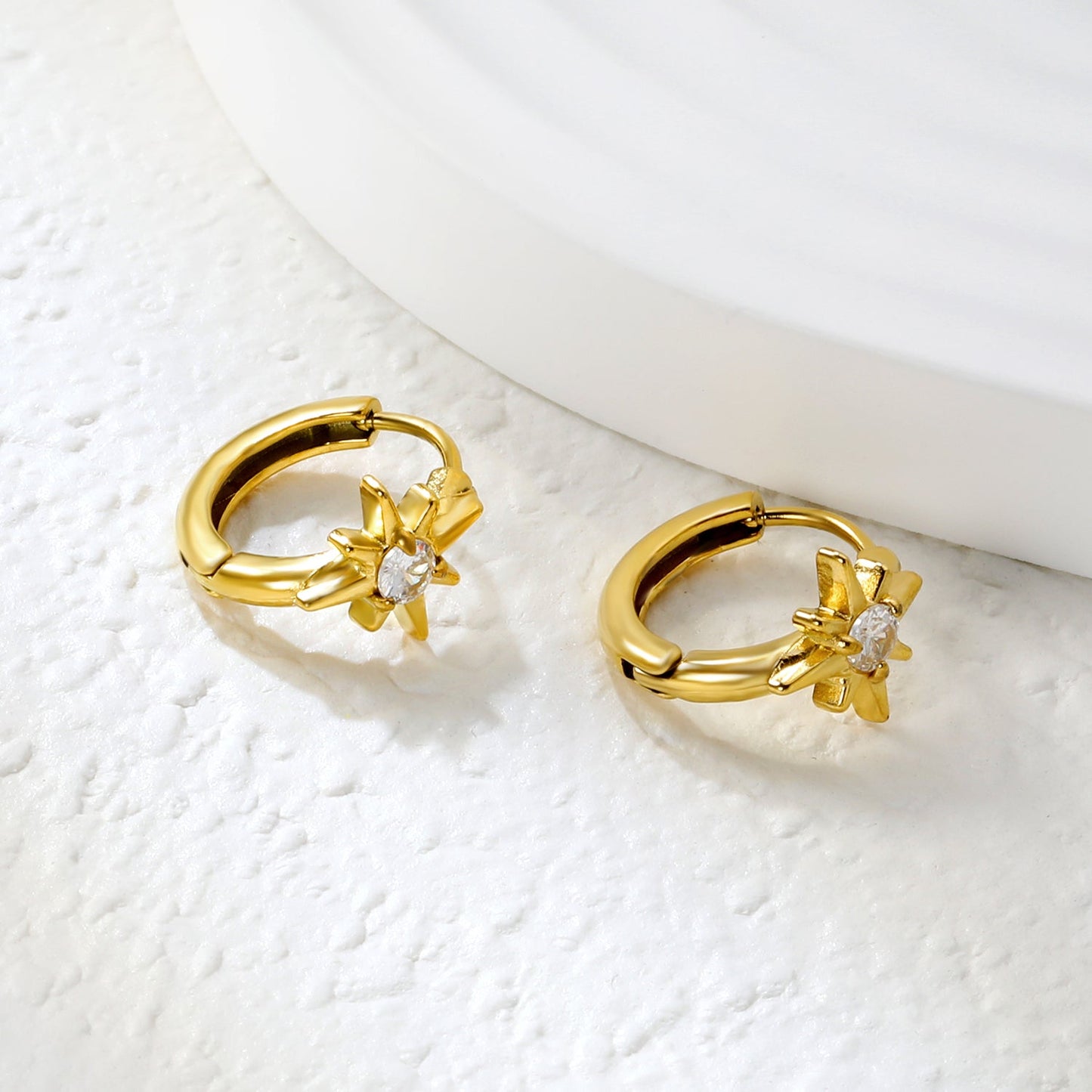 8.9 x 9.6mm eight-pointed star with white zirconia earring with 2.2mm earring post and 10mm inner diameter, gold-colored asonjewelry