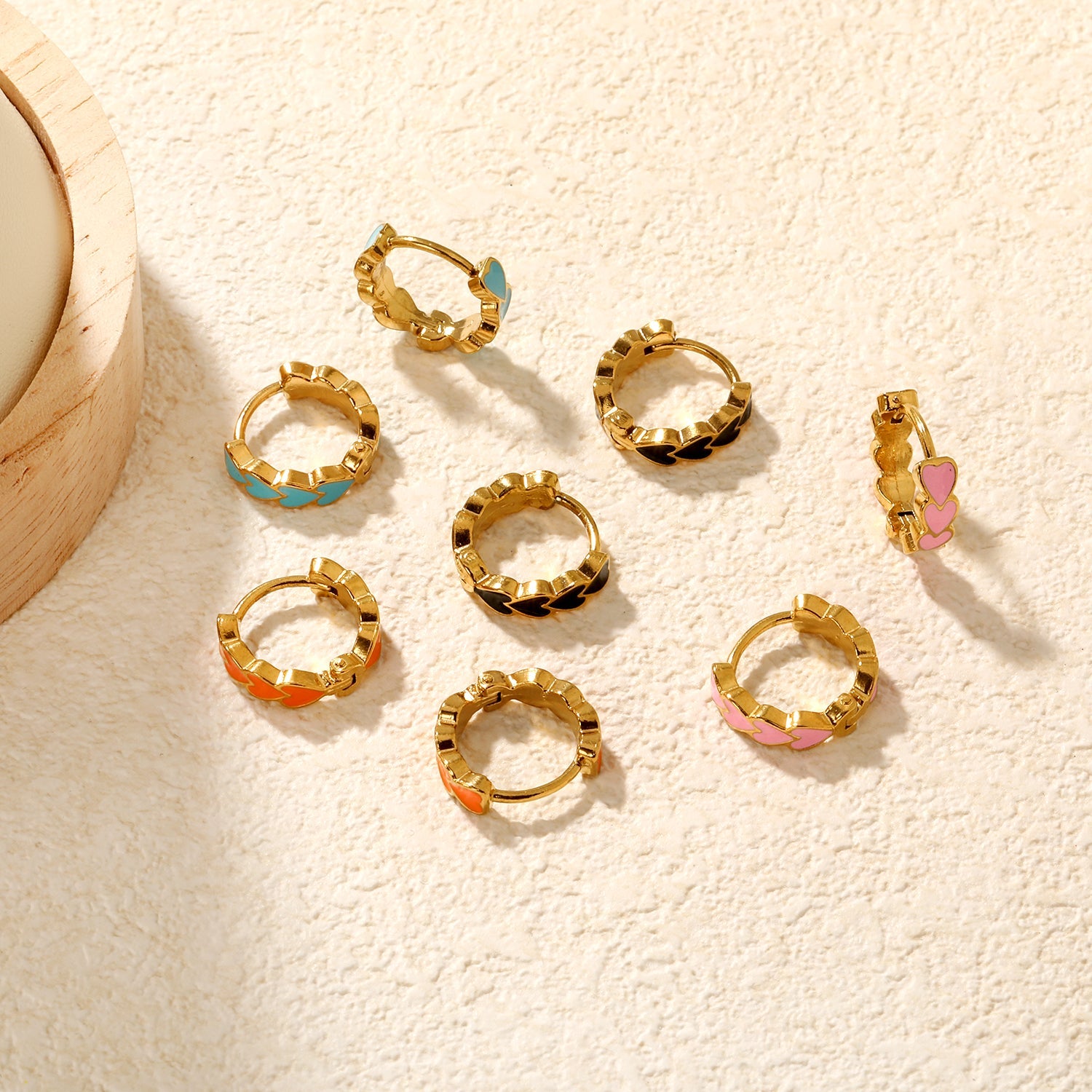 4*14mm Black/Pink/Blue/Orange Teardrop Heart Stud Earrings in Gold asonjewelry