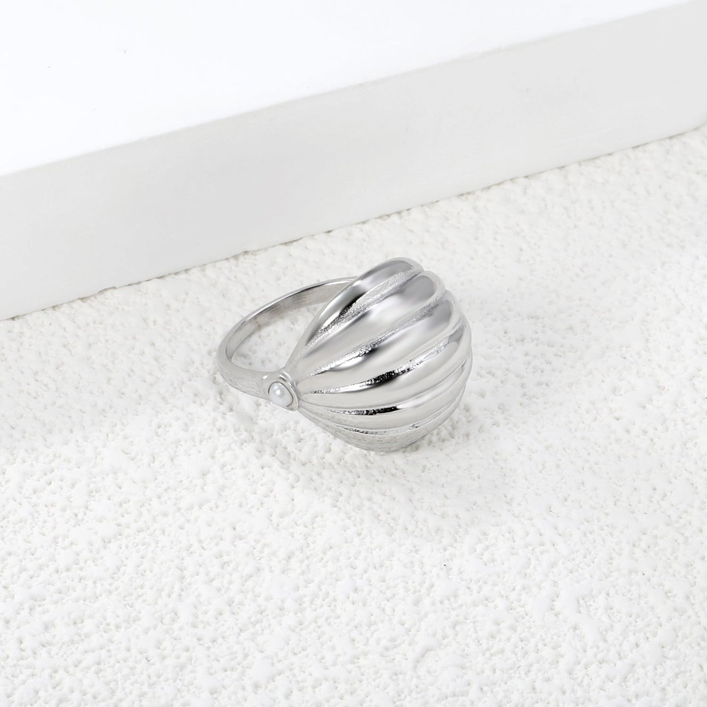 18K Gold Plated Stainless Steel Vertical Striped Arch Ring - Pearl Accented Elegant Jewelry asonjewelry