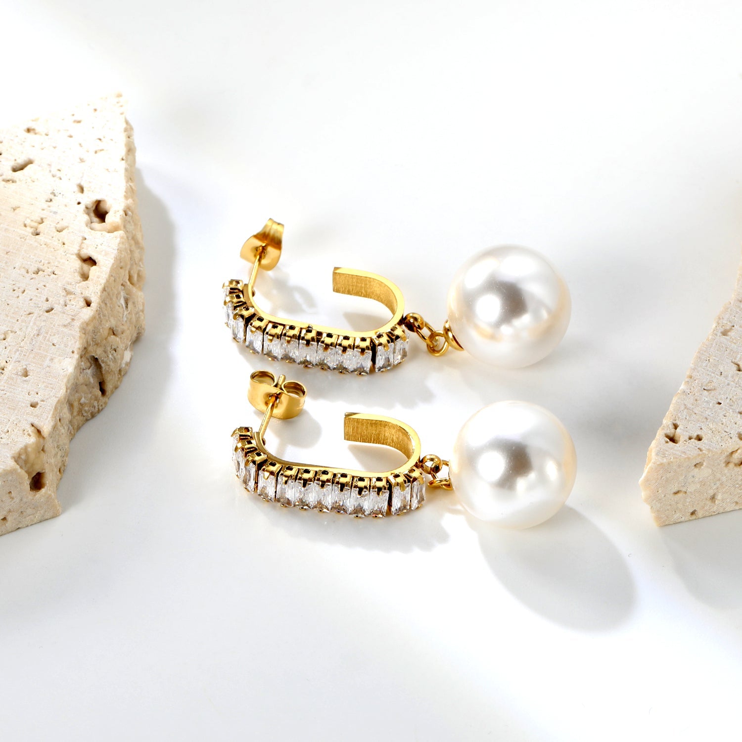 13.9mm imitation pearl pendant + 4.8*21.6mm C-shaped with white diamonds circle Earrings Golden asonjewelry