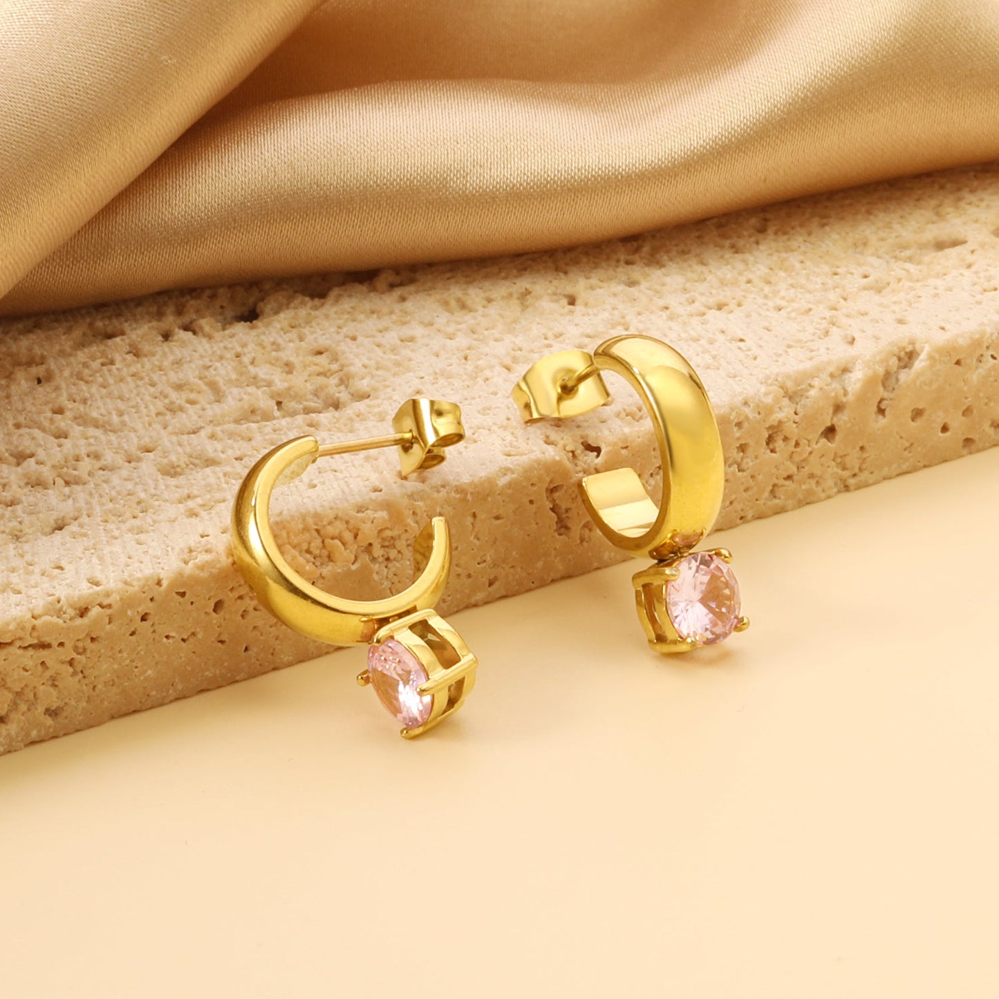 4.3*15mm C-shaped hoop with four scratches round white&black&purple&pink&green diamond stud earrings 6.2mm asonjewelry