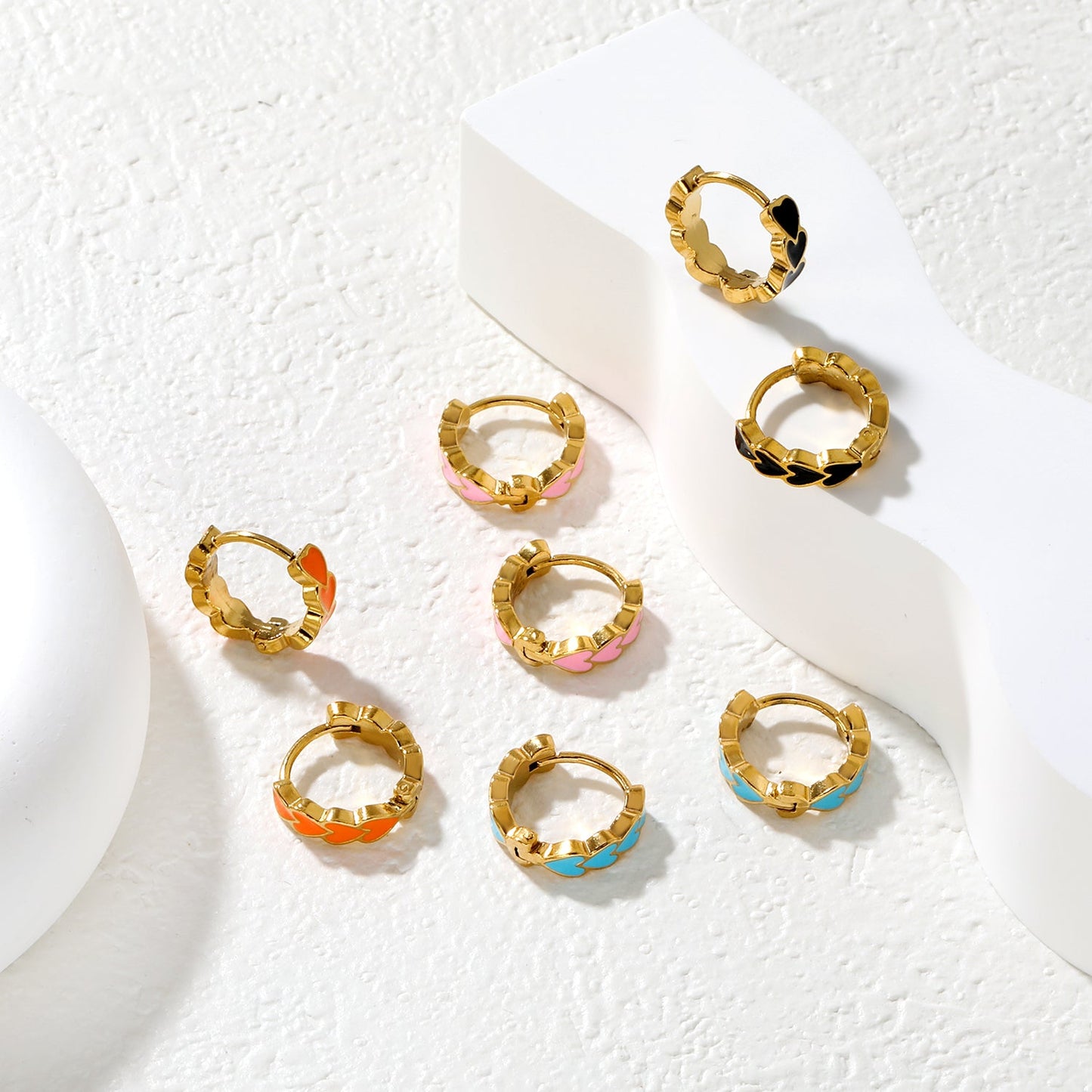 4*14mm Black/Pink/Blue/Orange Teardrop Heart Stud Earrings in Gold asonjewelry