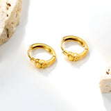 3.9 x 6.2 mm skull-shaped polished earring, ear hook 2.2 x inner diameter 10 mm, earring, gold color