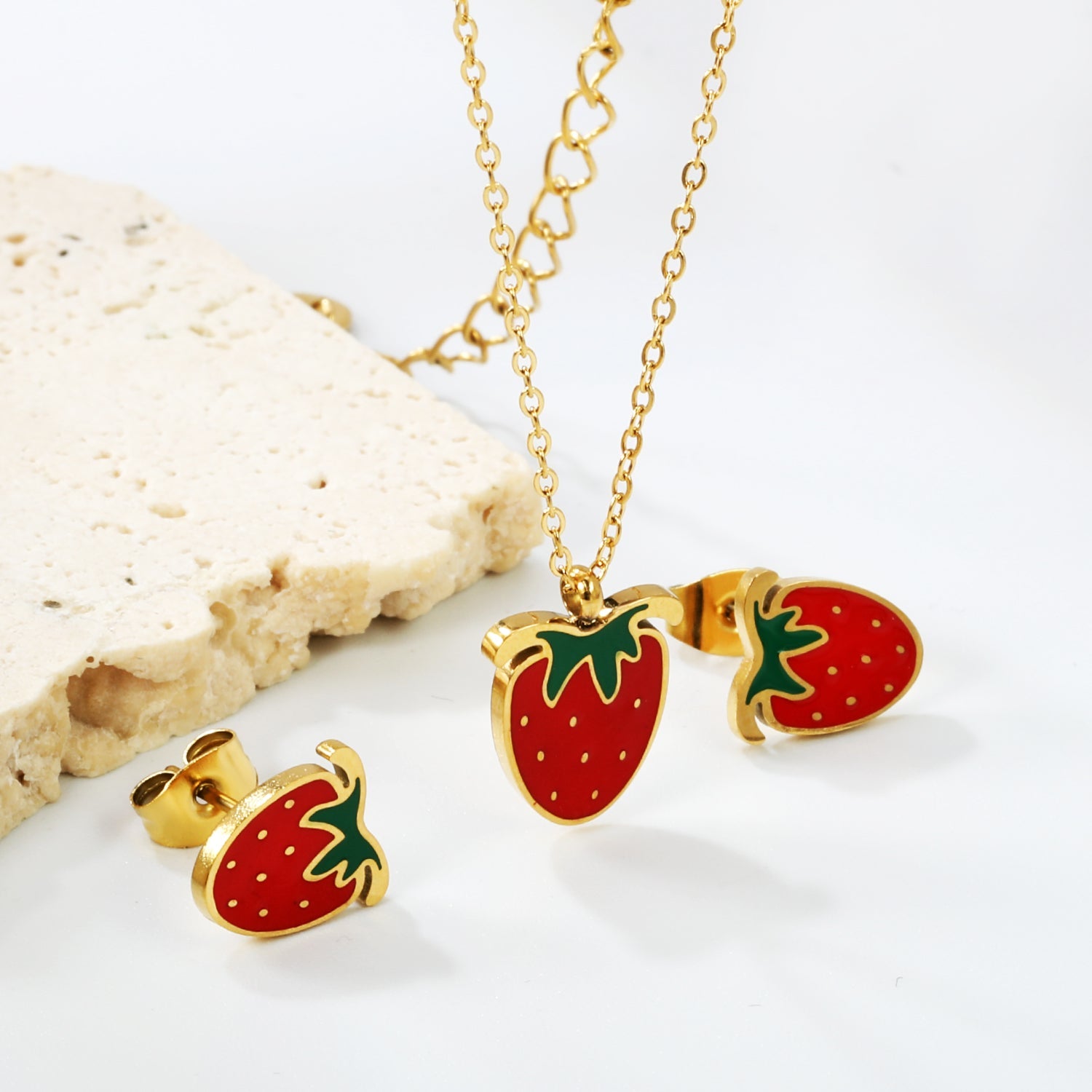 ¡°Strawberry with red oil drip accessories Set Steel color/golden 0.3 cross 40+5+6mm round plate Pendant: 10.7*13.5mm Earrings: 9*10mm asonjewelry