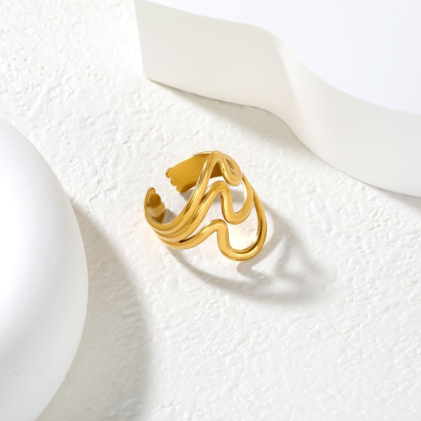 Wavy Curved Open Ring Gold 8 asonjewelry