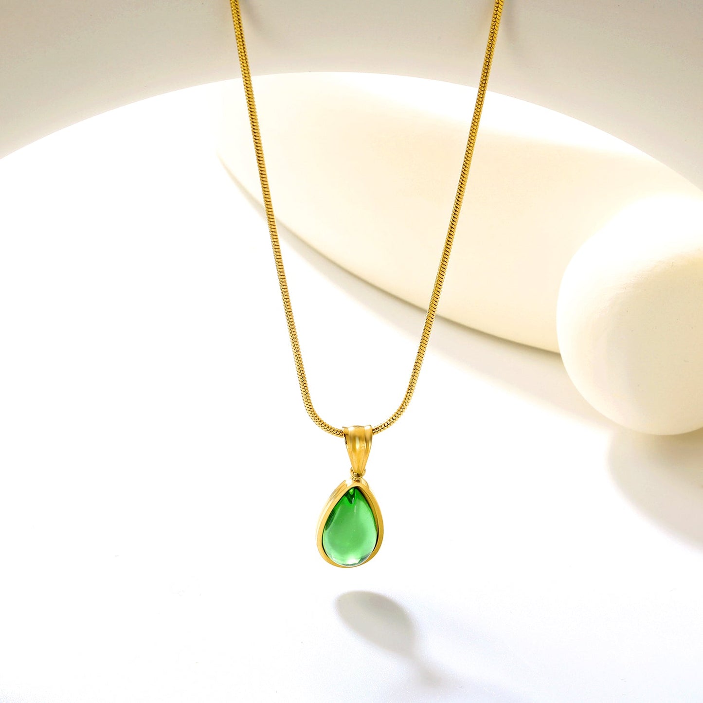 5mm Six Claws Round White Diamond Pendant 40+5cm+6mm Round Tail Plaque Necklace Steel/Golden asonjewelry