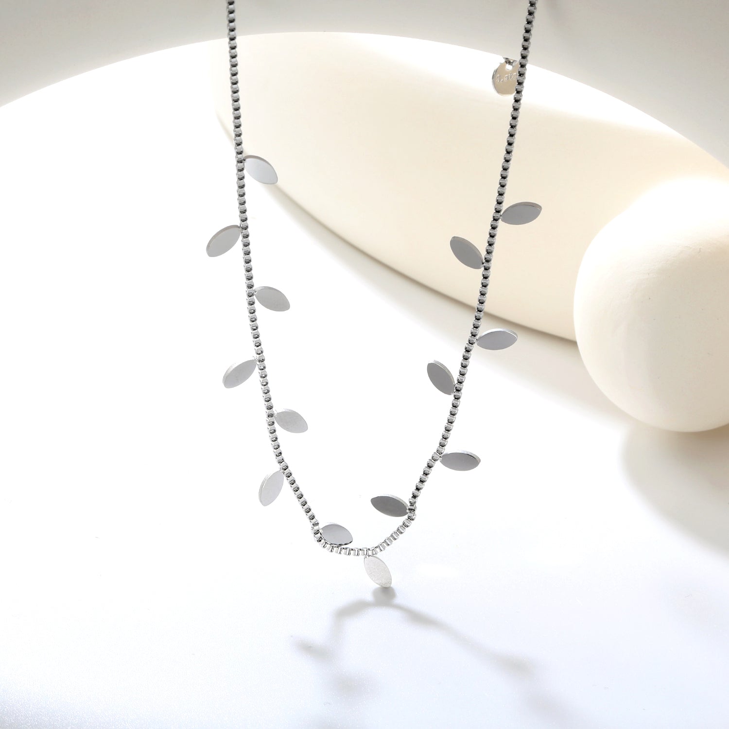 5.6*2.9mm Vine Shape 1.0 Box Chain 40+5cm+6mm Round Tail Plaque Necklace Steel/Golden asonjewelry