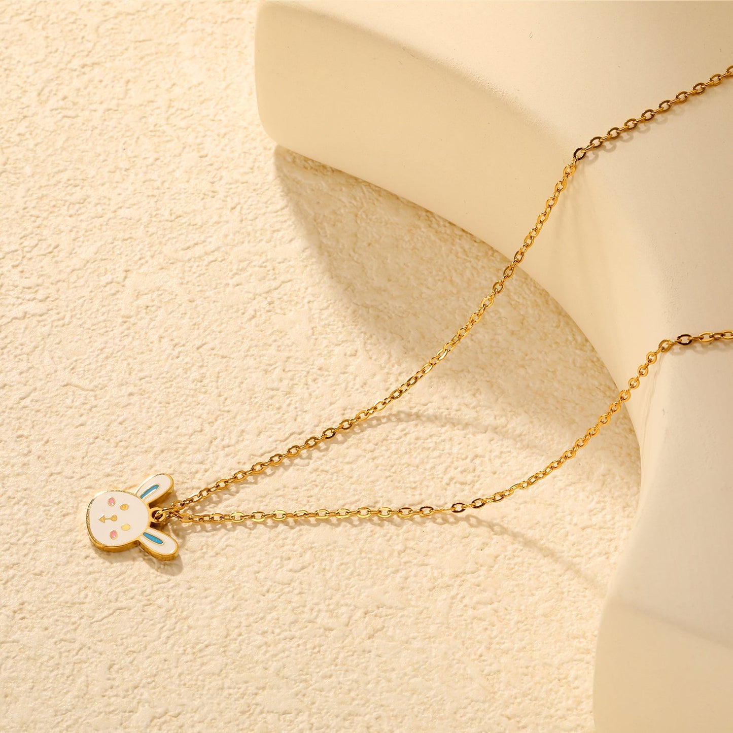 14.7*13.1mm Rabbit Pendant 0.4 Cross Chain Round Tag Necklace Gold asonjewelry