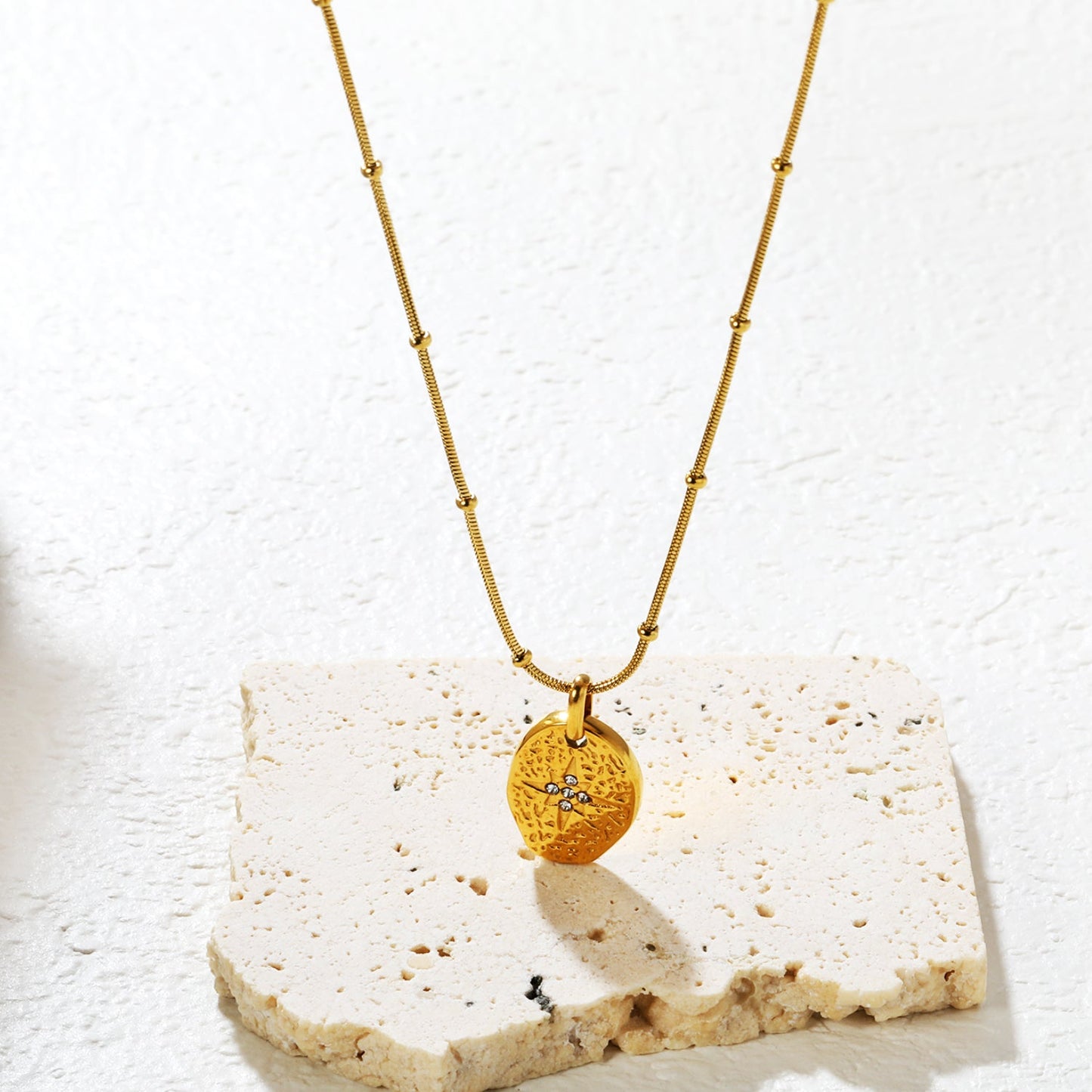 Irregular Oval Eight-Pointed Star Pendant with Diamonds 0.9mm Round Snake Clasp Small Bead Round Tag Necklace Gold asonjewelry