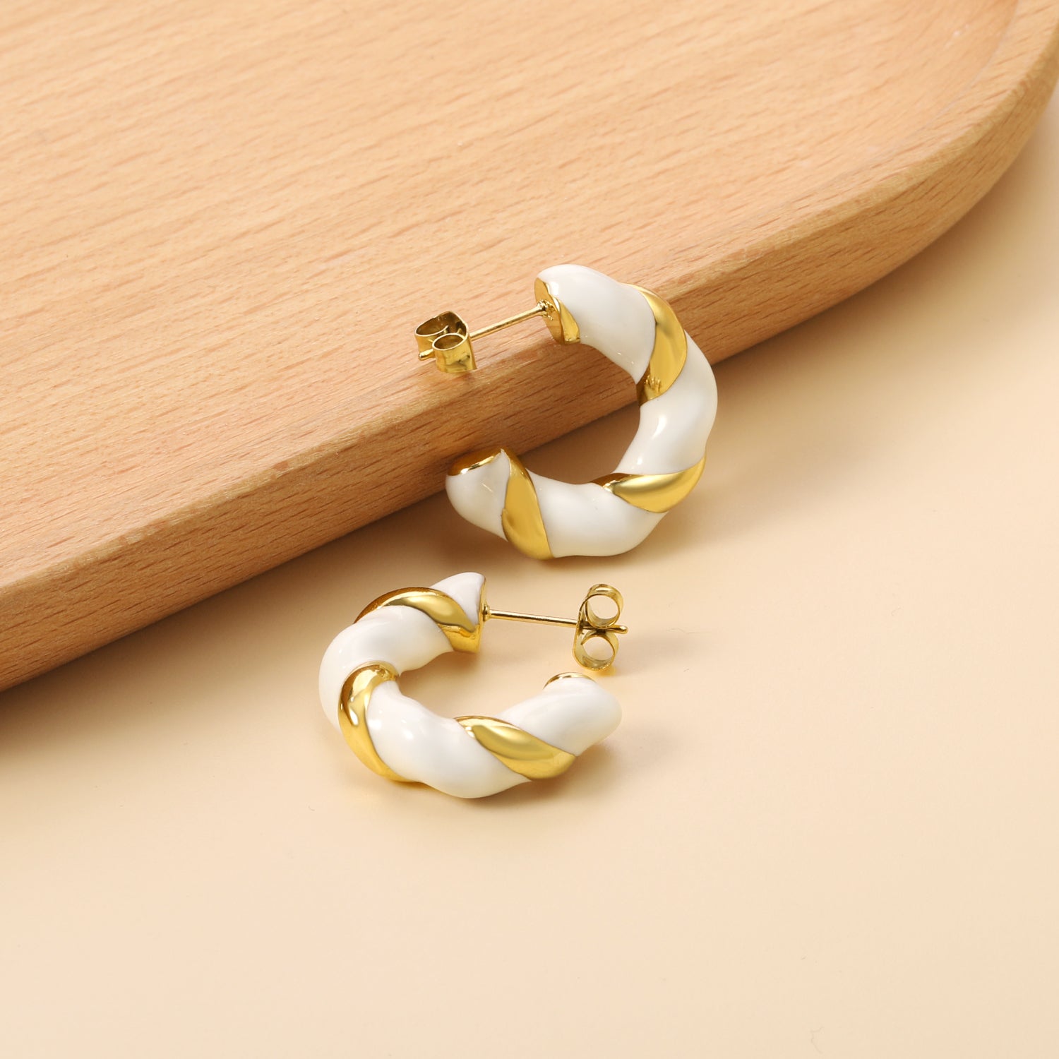 C Shape Twist Drip Earrings 6.4*23mm asonjewelry