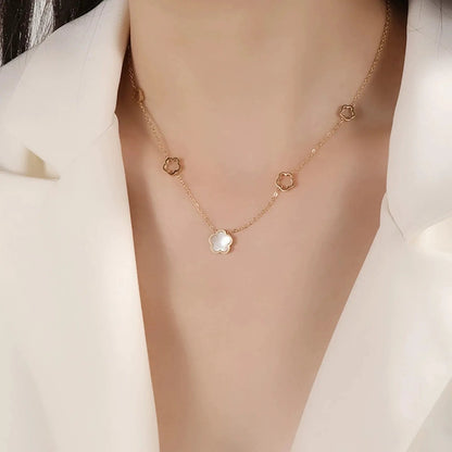 4 Hollow Peach Blossoms+Peach Blossom With White Shell Accessories Necklace asonjewelry